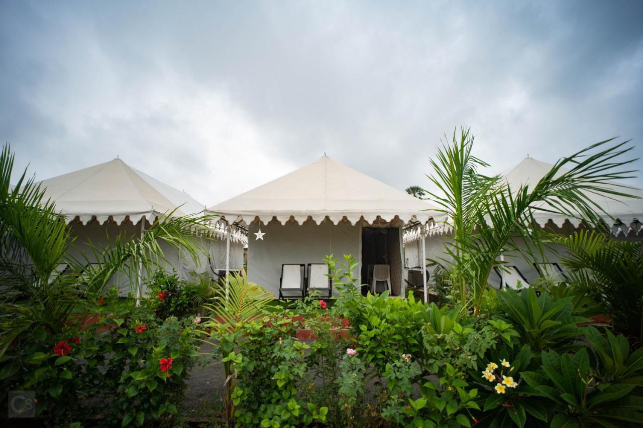 Unity Holiday Tent City Kevadia エクステリア 写真
