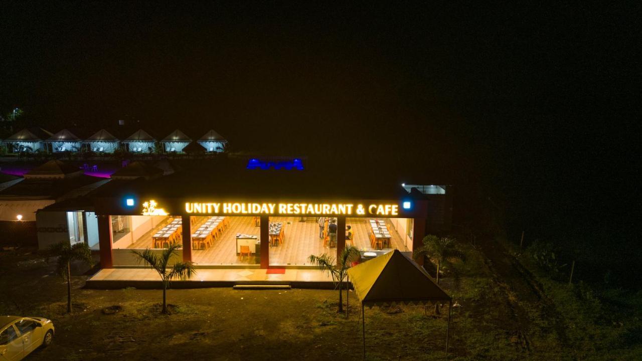 Unity Holiday Tent City Kevadia エクステリア 写真